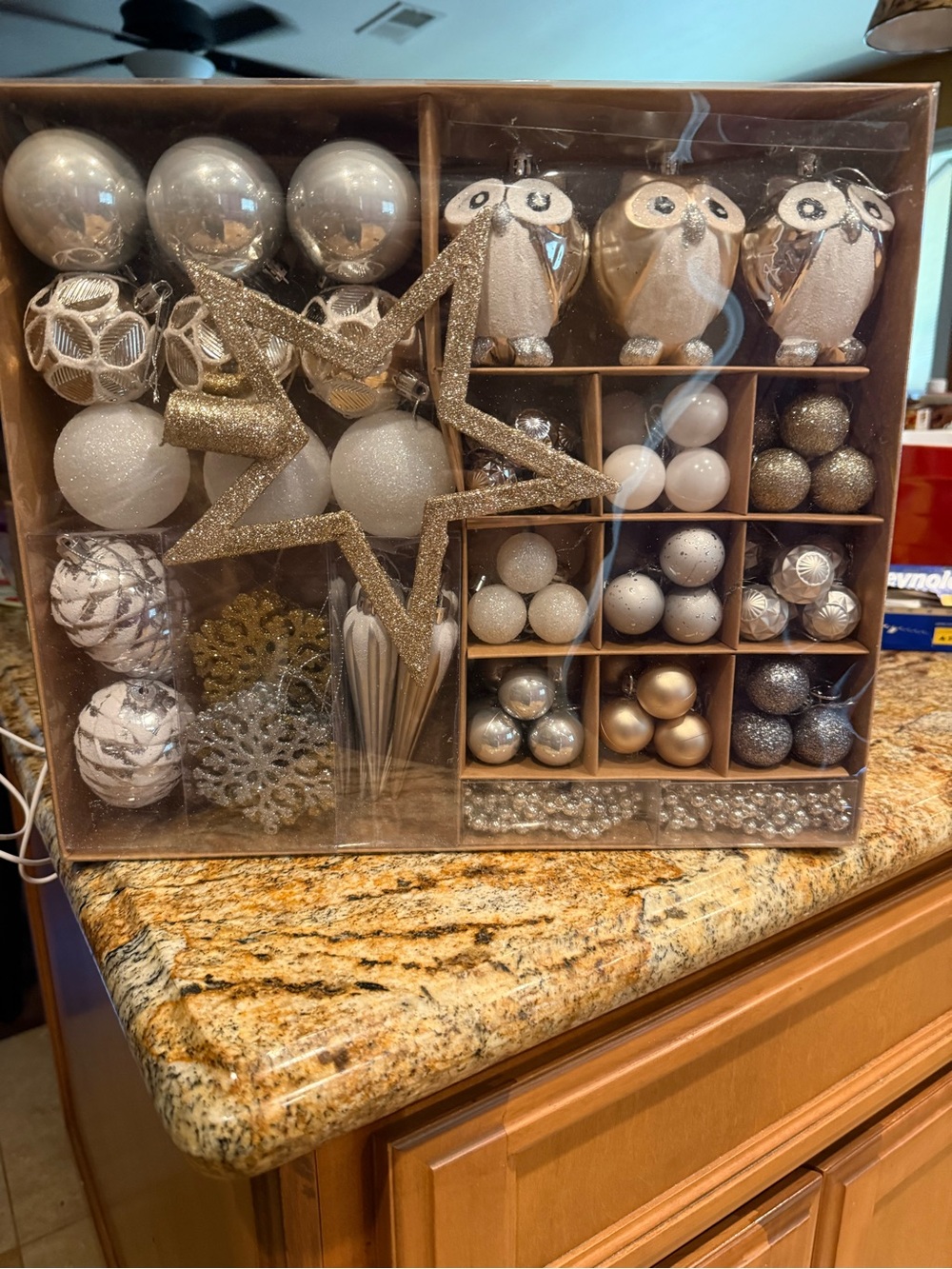 2 Gold & White Holiday Ornament Set - Mixed Decorative Baubles and Figurines